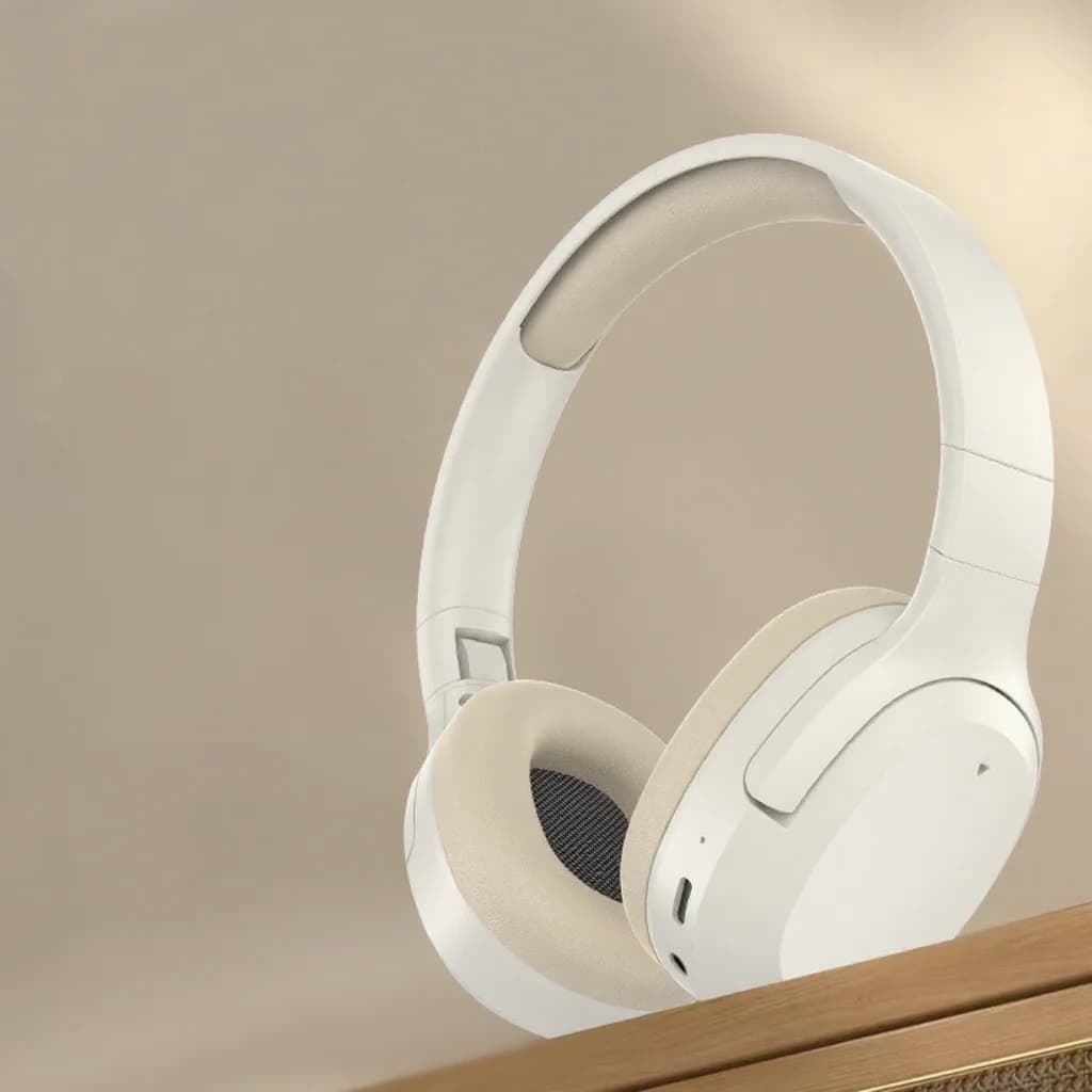 Over-Ear Bluetooth Headphones with Bass, AUX and TF Card Support